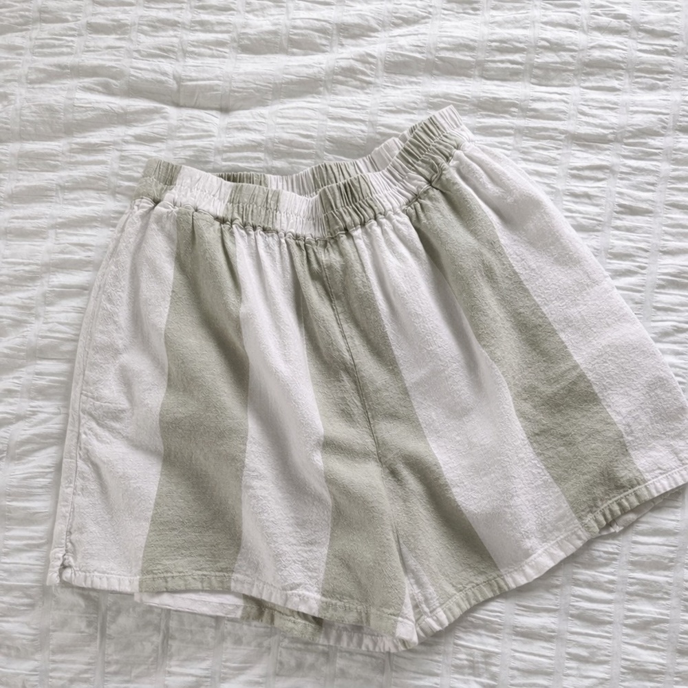 BeachLunchLounge Linen Blend Striped Shorts Coastal Sz Small